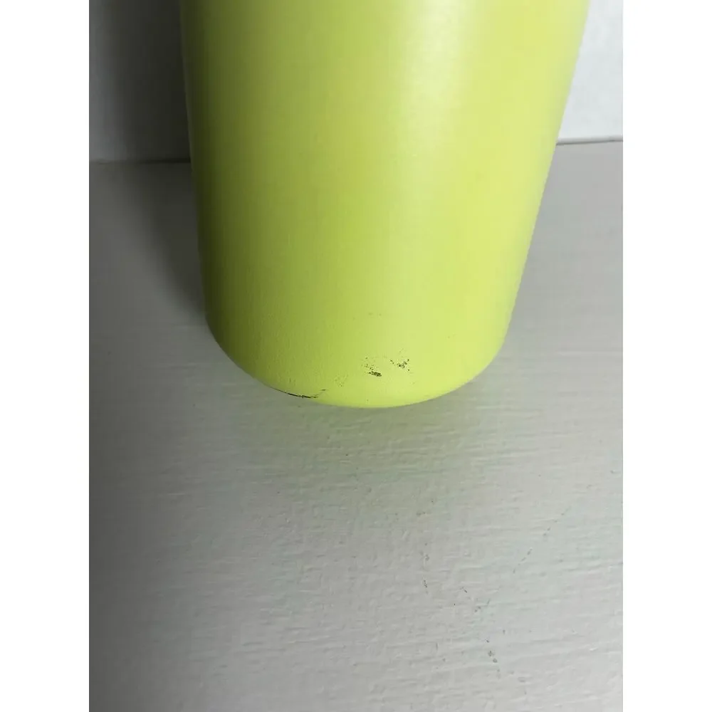 Lululemon 24 oz back to life water bottle , metal , yellow and gray ombre color